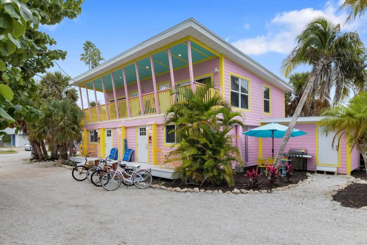 Charming Suite With Balcony And Bikes In Historic Sandpiper Inn Sanibel Eksteriør bilde